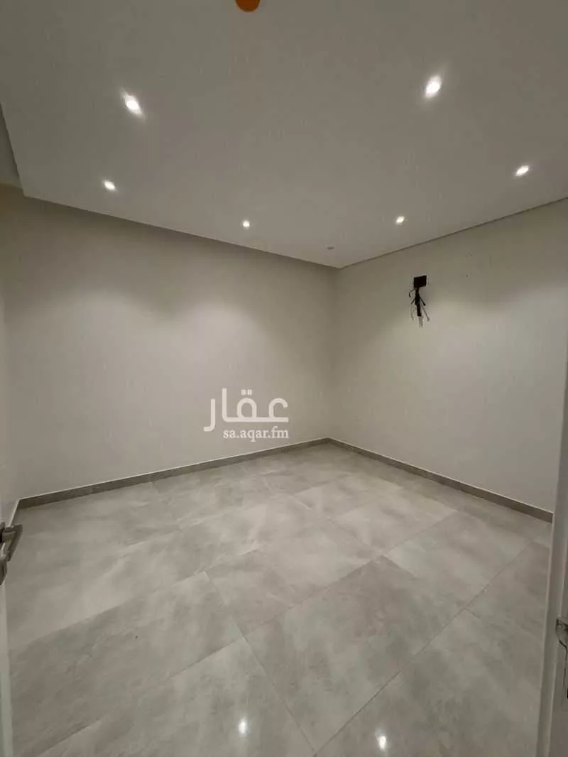 فيلا 8 غرف في شوران 5