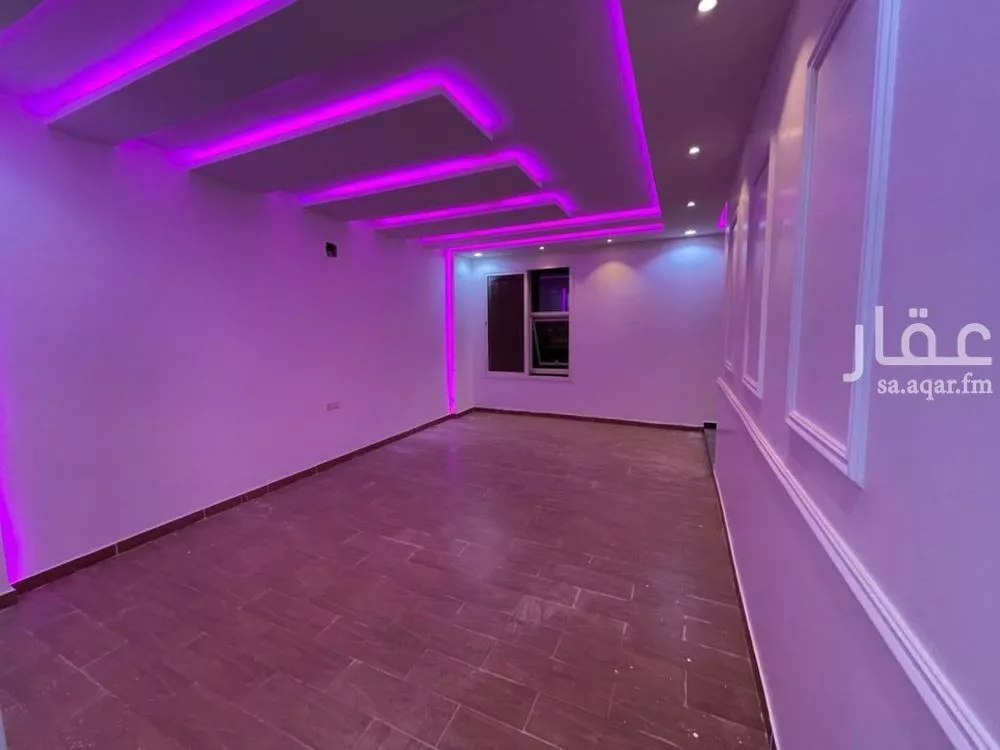 5 bedroom villa in Badr 2