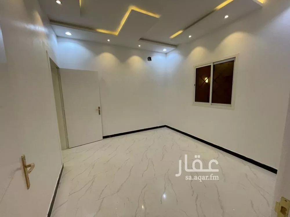 5 bedroom villa in Badr 13