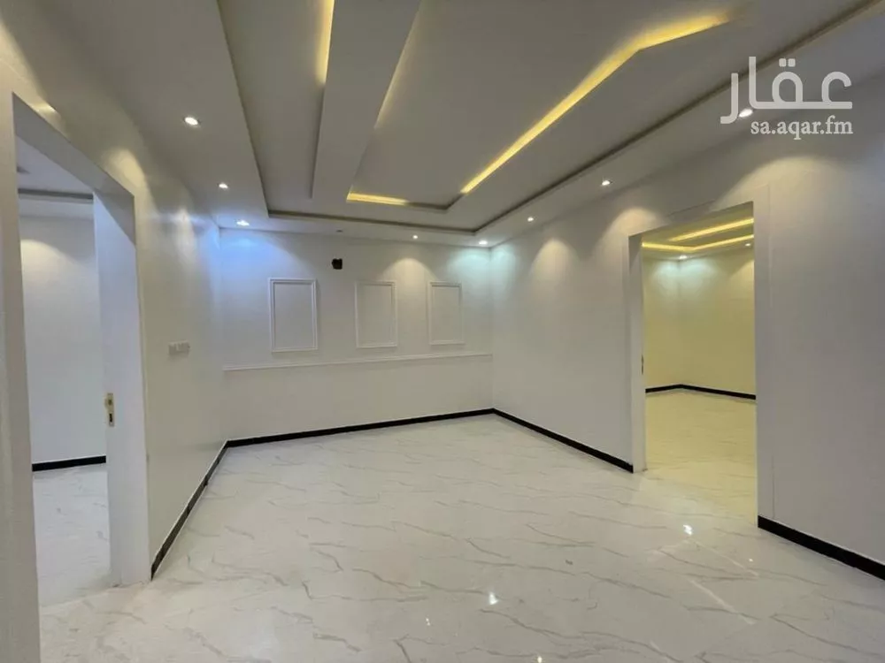 5 bedroom villa in Badr 8