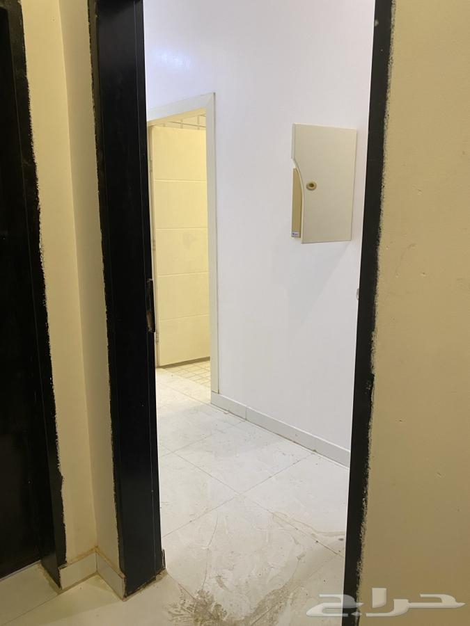 شقة 3 غرف في الرمال 2