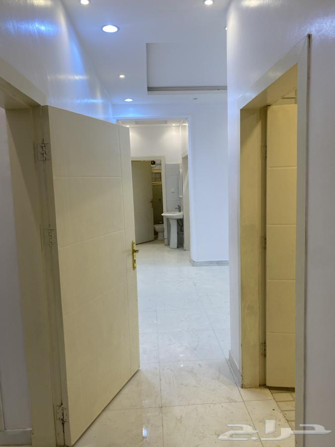 شقة 3 غرف في الرمال 9