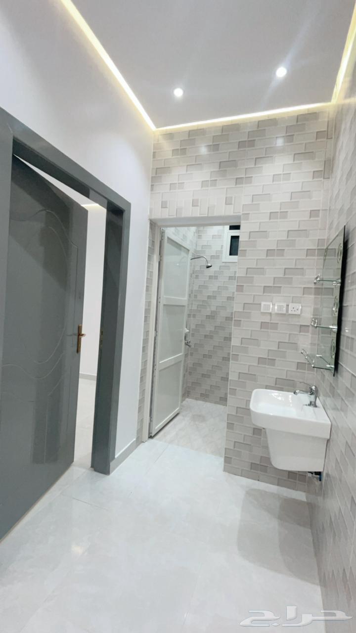 شقة 5 غرف في نواره 5