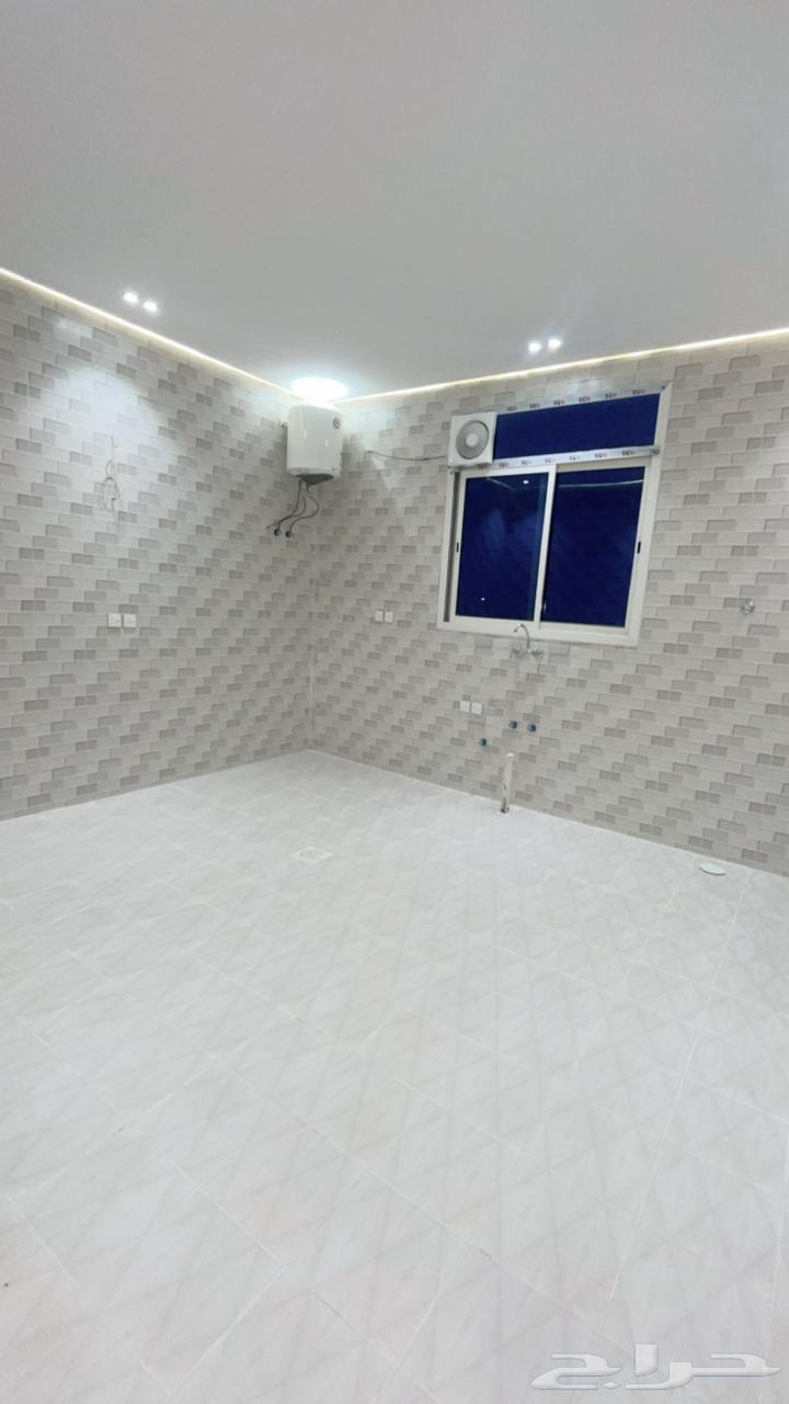 شقة 5 غرف في نواره 8