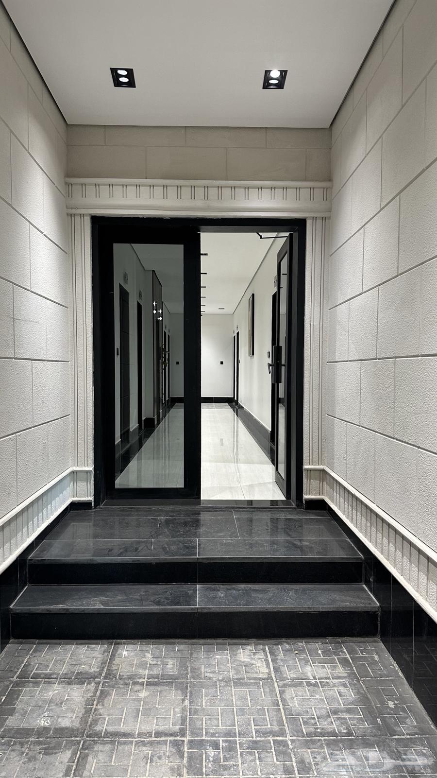 شقة 1 غرف في الخليج 12