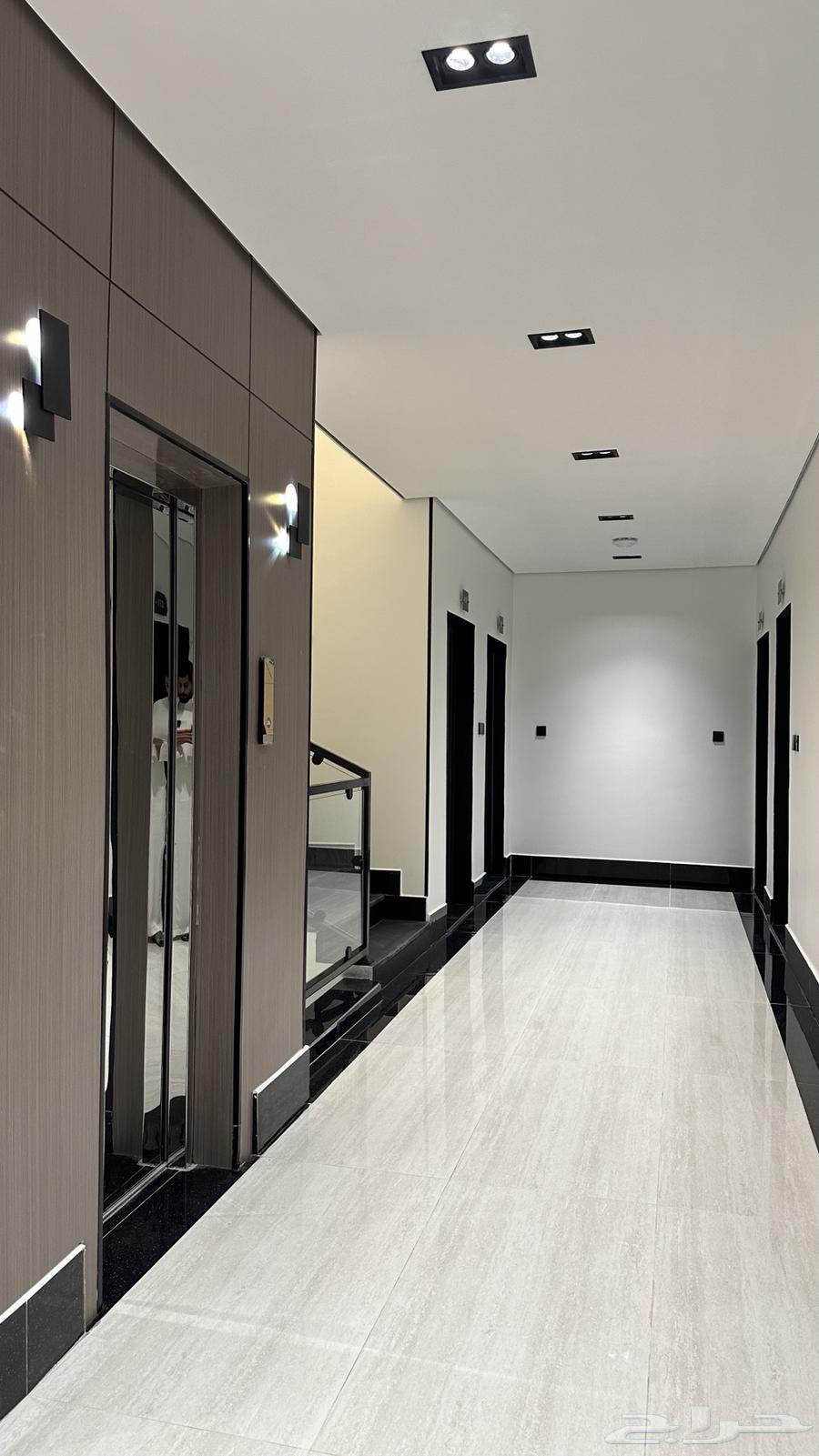 شقة 1 غرف في الخليج 8