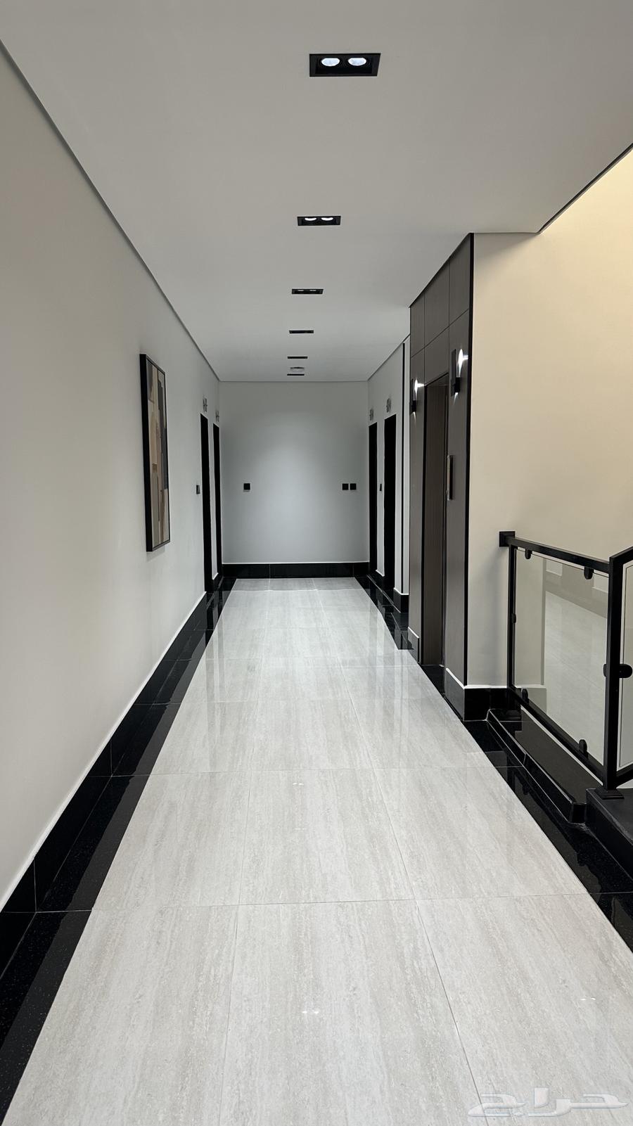 شقة 1 غرف في الخليج 10