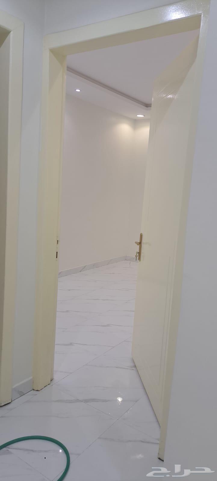 شقة 3 غرف في الرمال 2