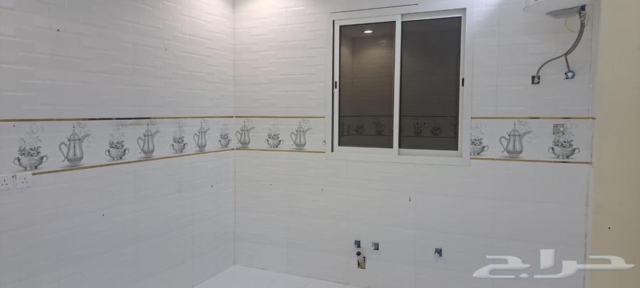 شقة 3 غرف في الرمال 5