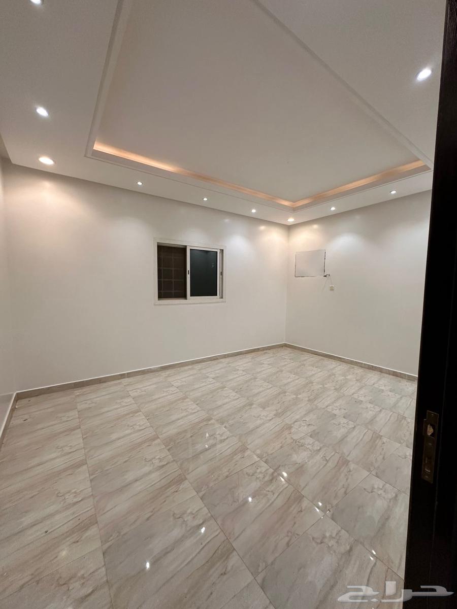 شقة 4 غرف في القادسية 3