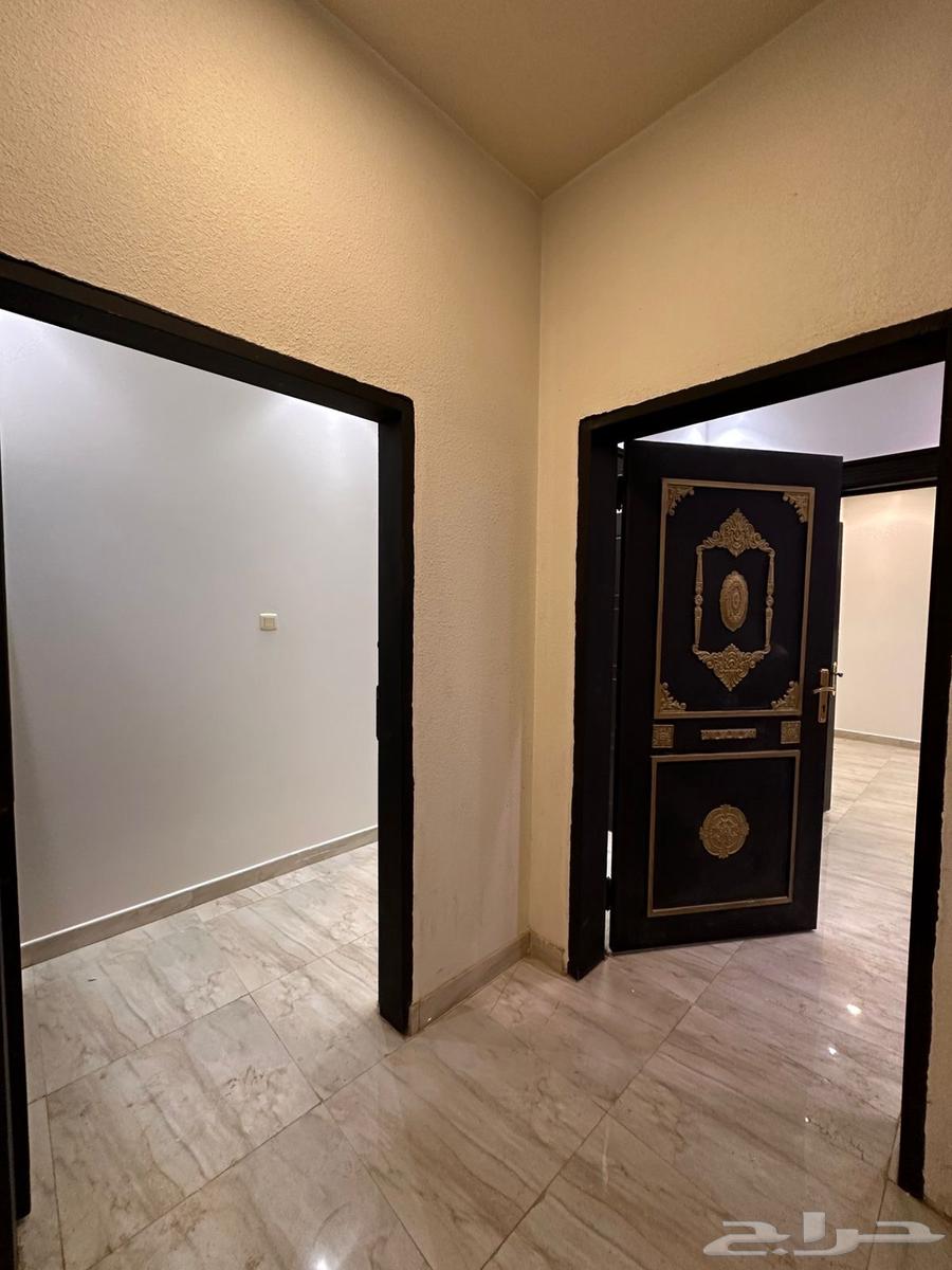 شقة 4 غرف في القادسية 8