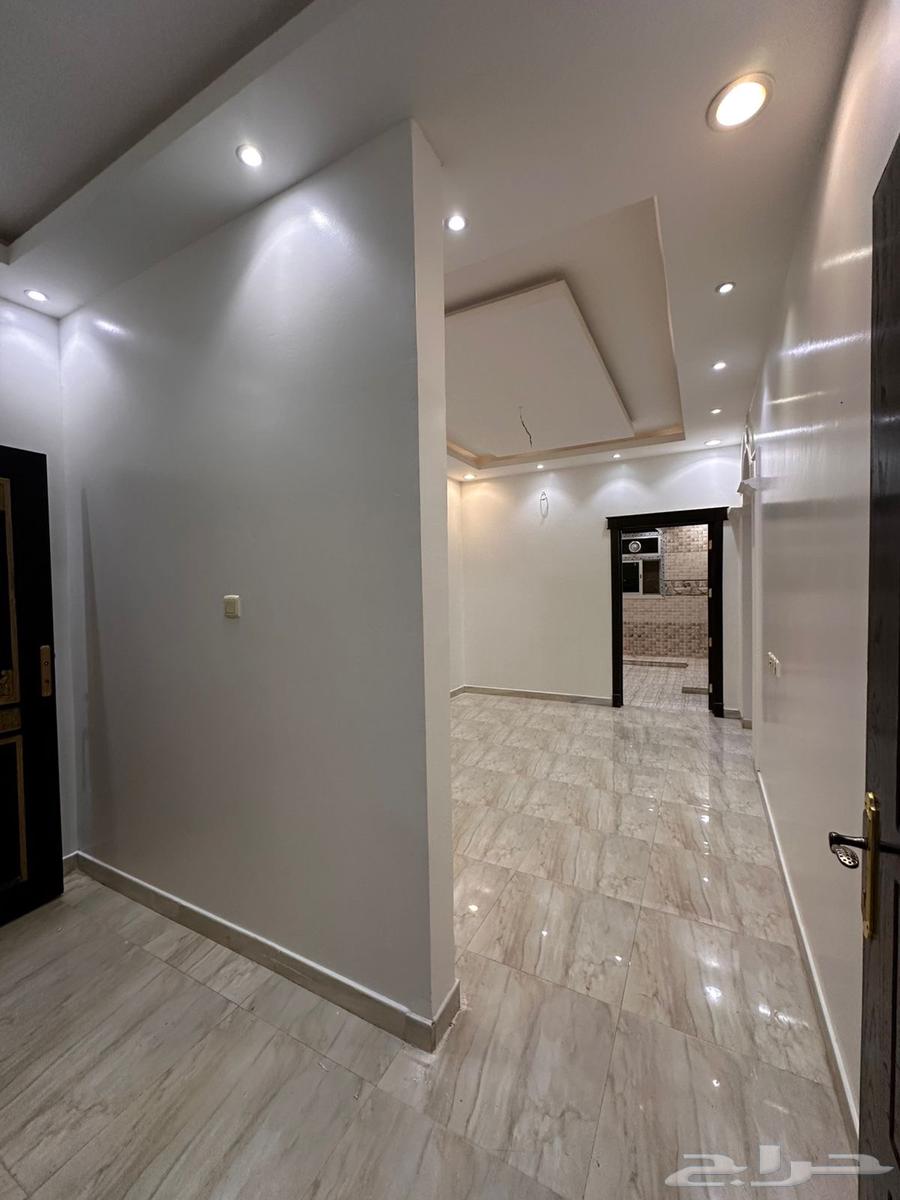 شقة 4 غرف في القادسية 9