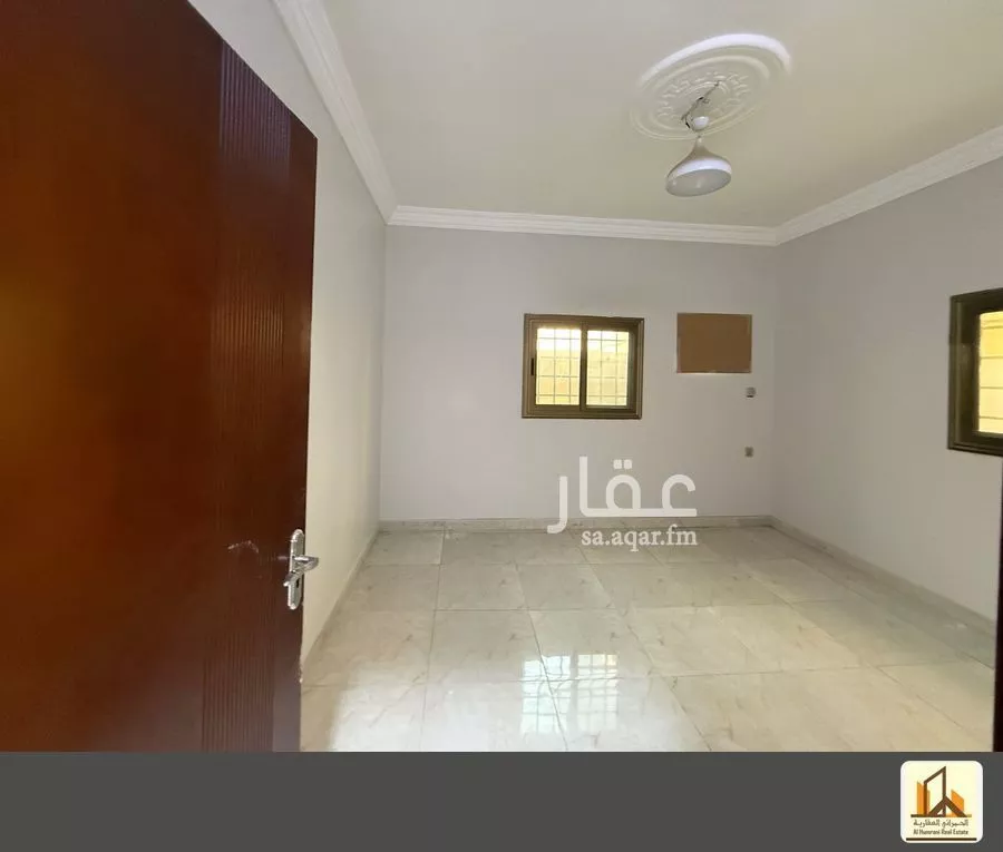 4 bedroom apartment in Al Hamdaniyah 8