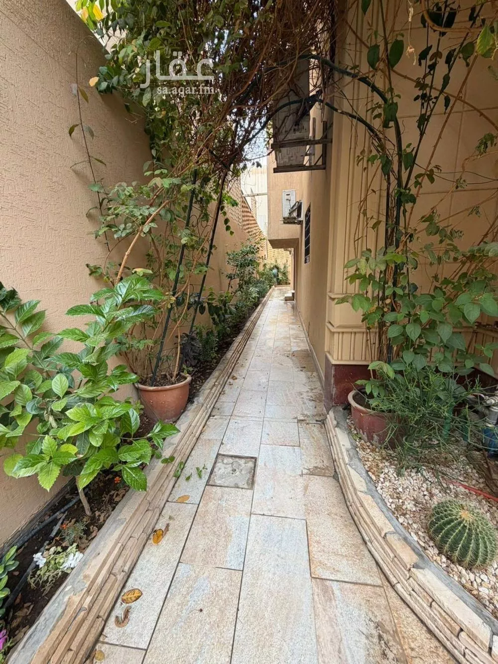 5 bedroom villa in Qurtubah 4