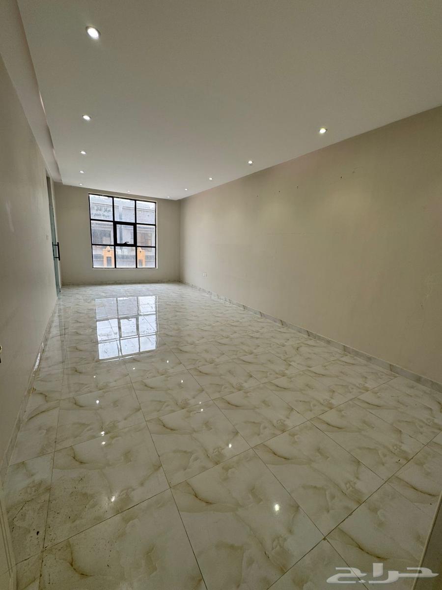 فيلا 5 غرف في طويق 3