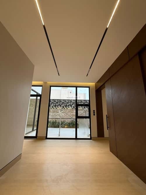 فيلا 6 غرف في المهدية 12