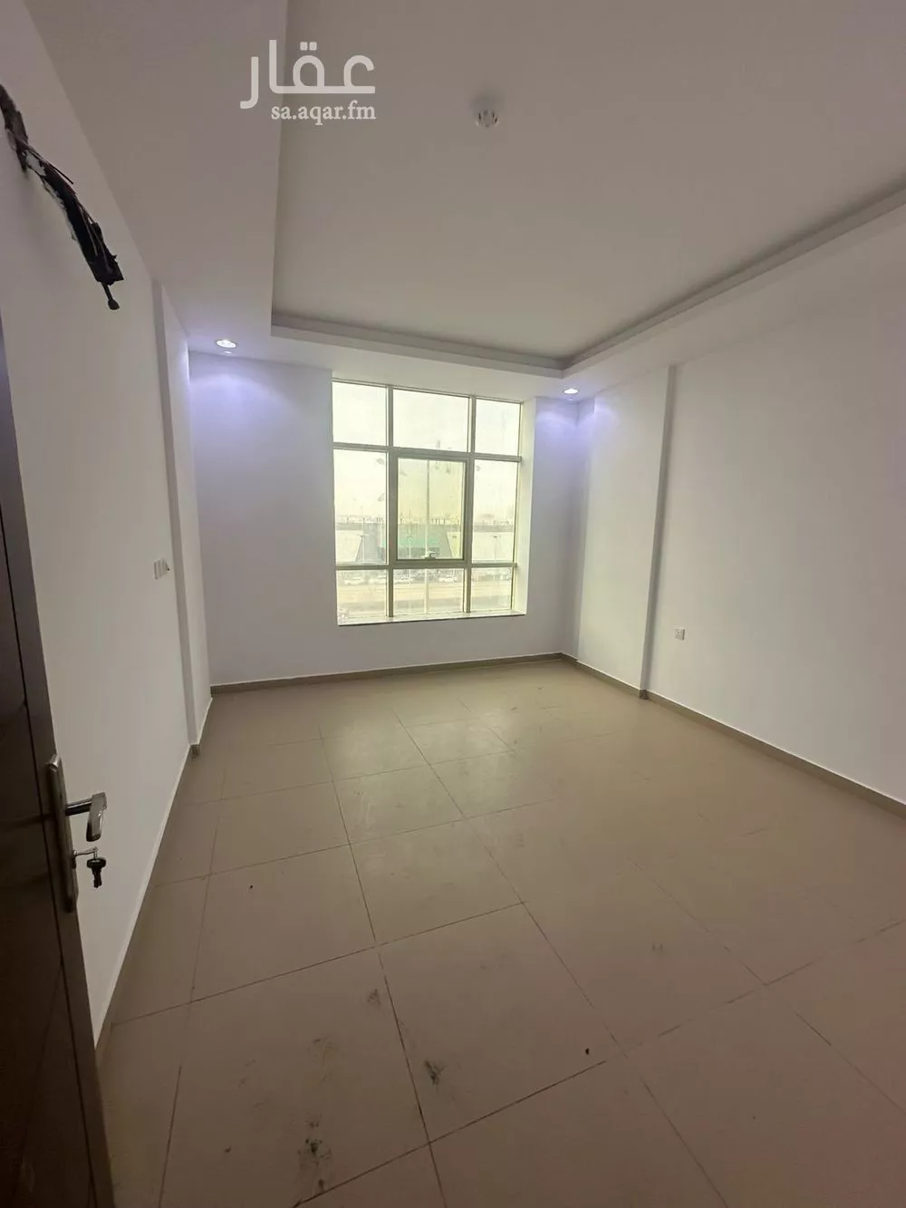 شقة 5 غرف في العزيزية 7