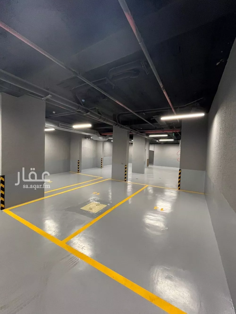 3 bedroom apartment in Al Malqa 8