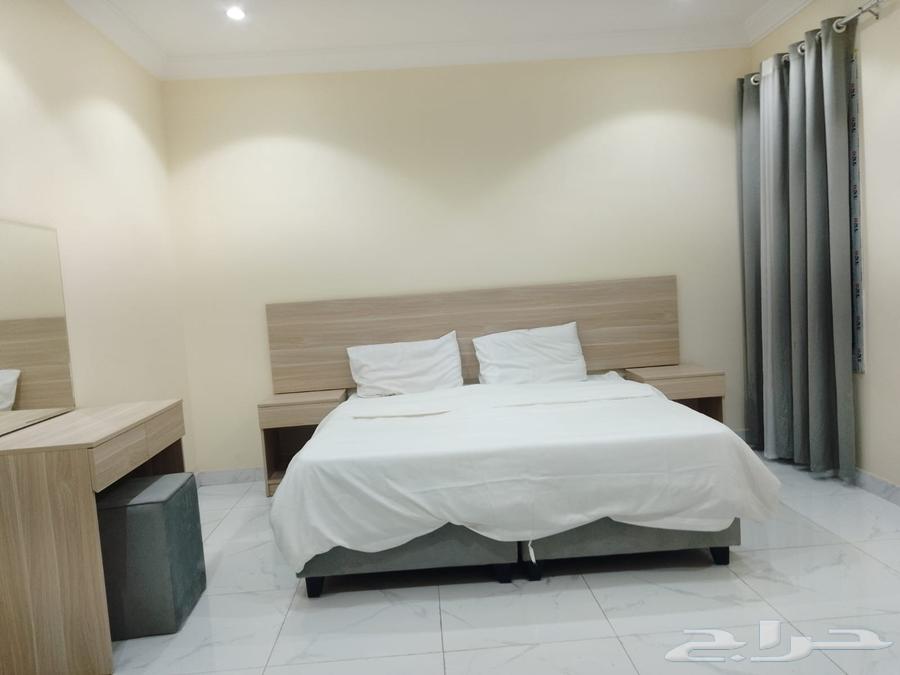 شقة 1 غرف في الربوة 8