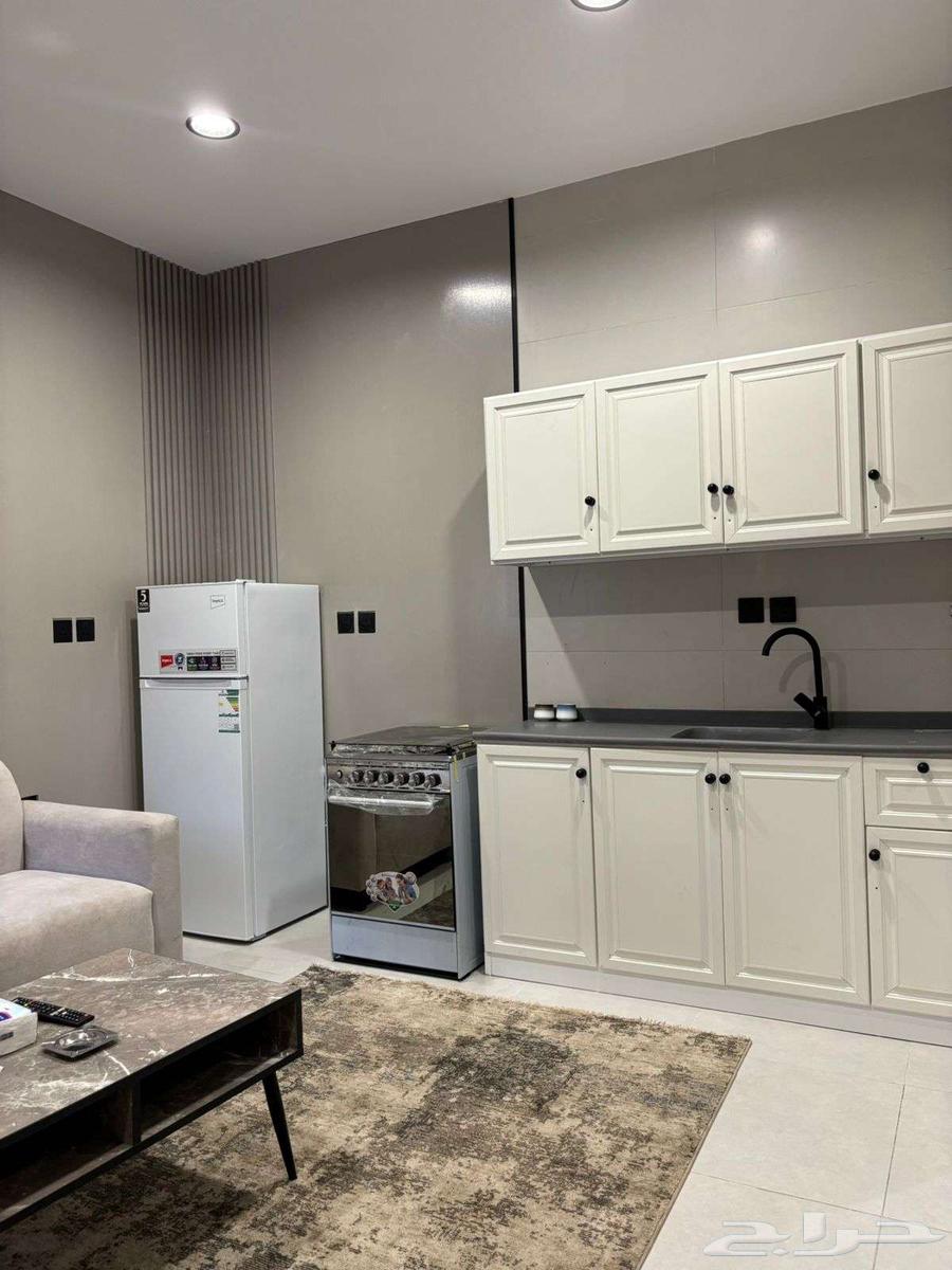 شقة 2 غرف في المرجان 6