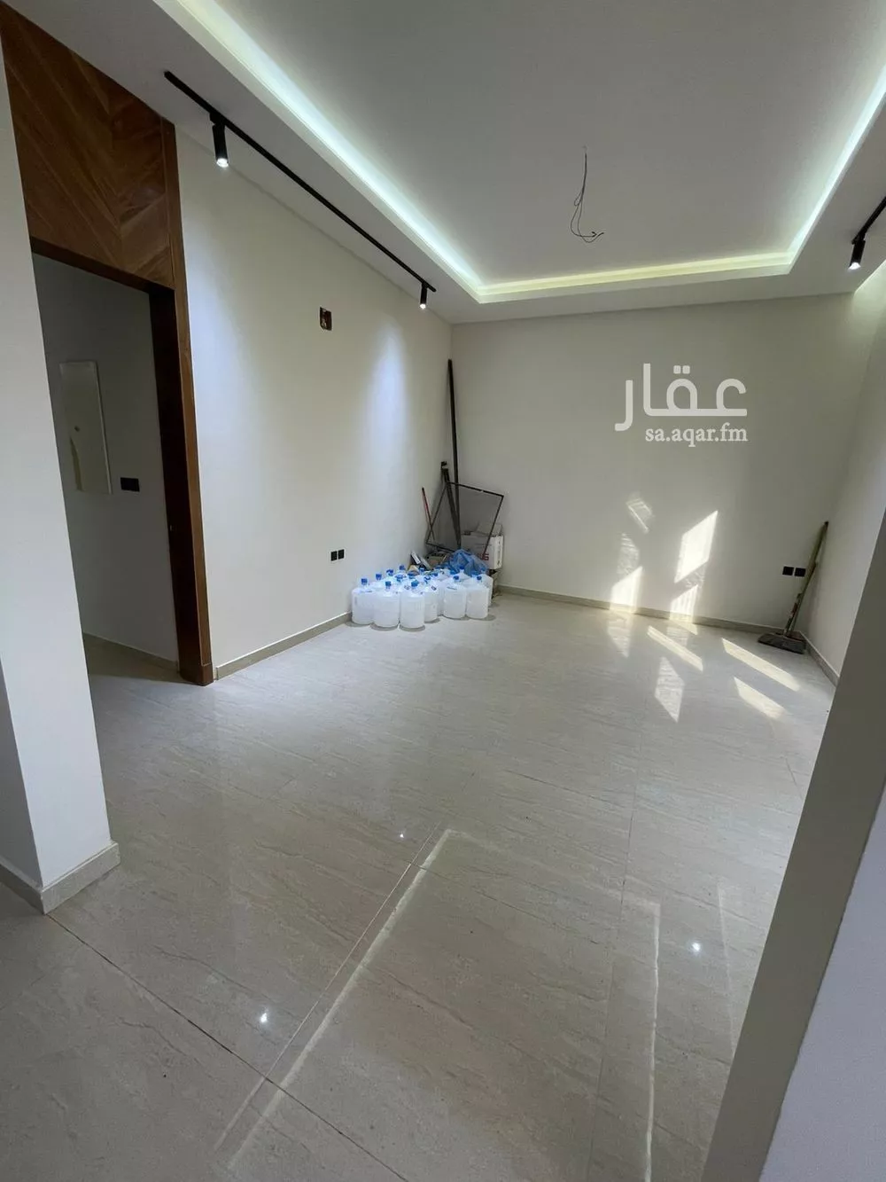 فيلا 10 غرف في المهدية 15