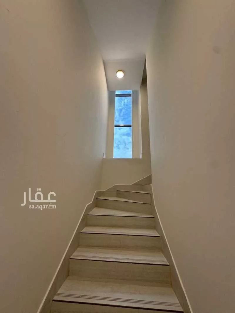 4 bedroom villa in Al Narjis 6