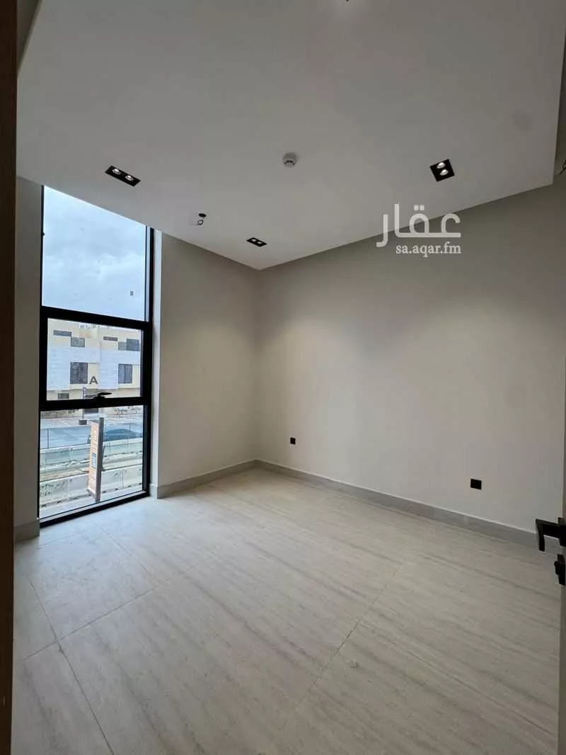 4 bedroom villa in Al Narjis 8