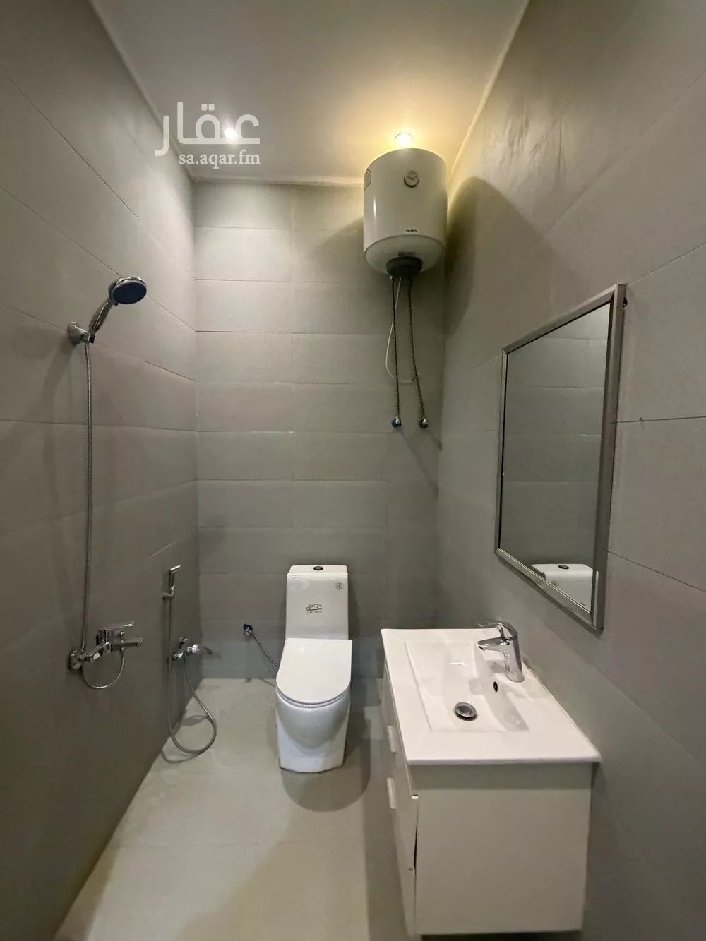 فيلا 10 غرف في النرجس 3