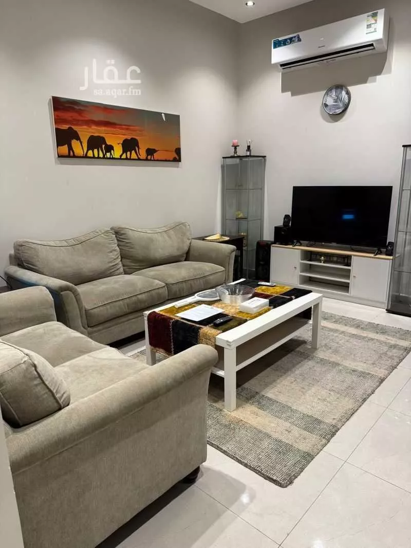 شقة  في الورود 12