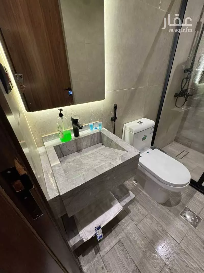 شقة  في الورود 7