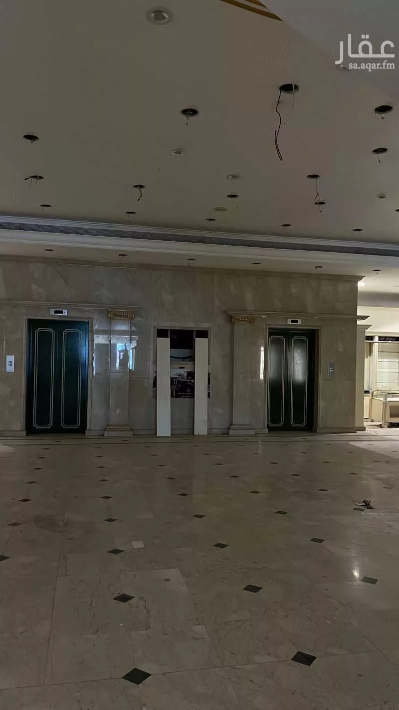 عمارة 1760 م² في الروضة 2