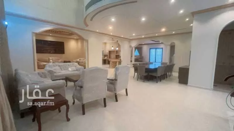 فيلا 5 غرف في الوادي 2