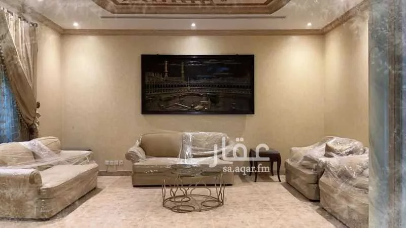 فيلا 5 غرف في الوادي 6