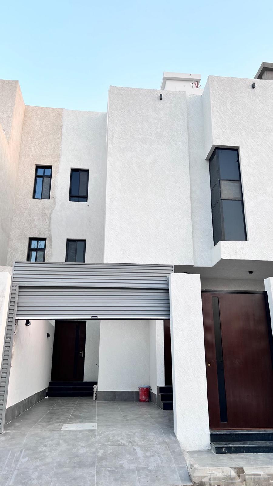 فيلا 7 غرف في الأجواد 2