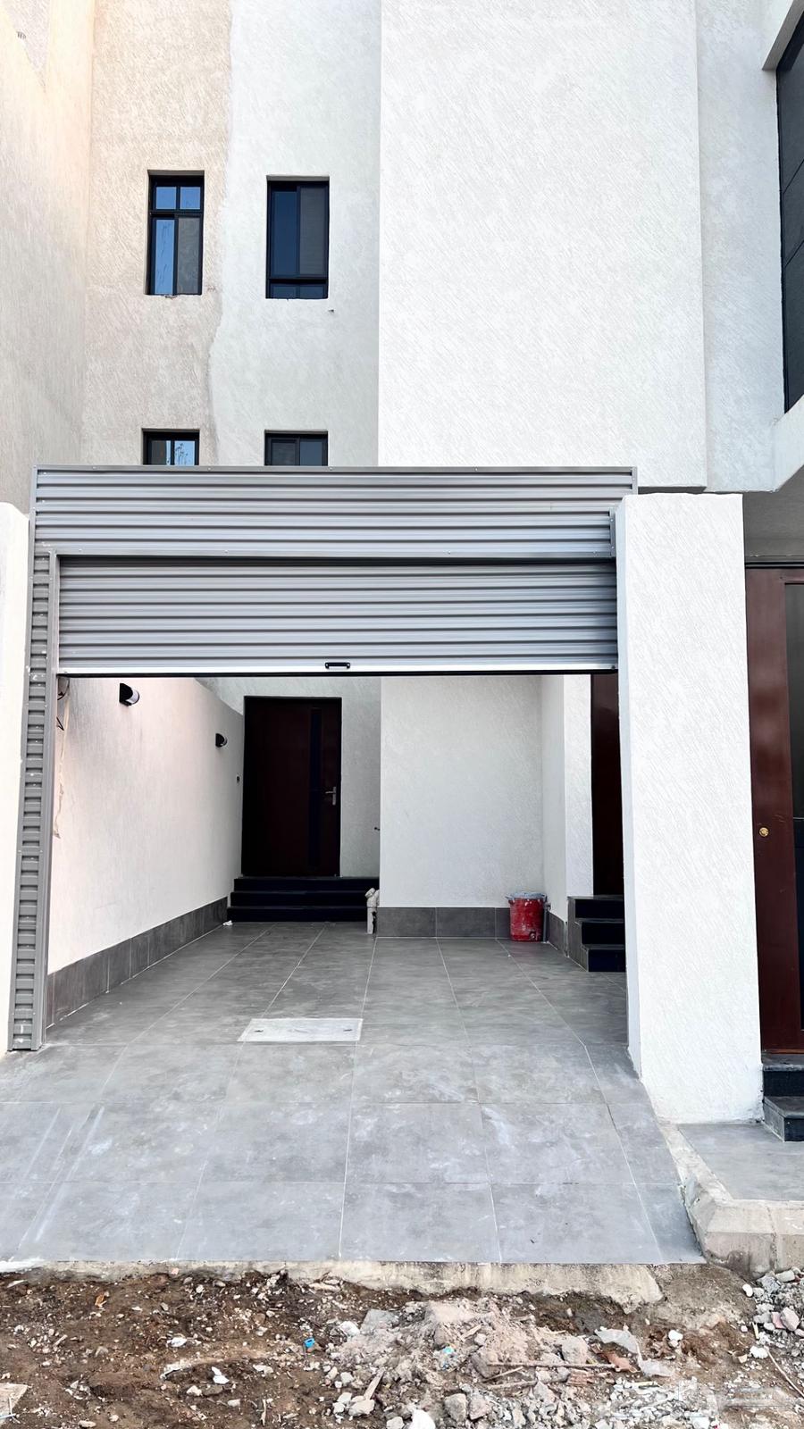 فيلا 7 غرف في الأجواد 20