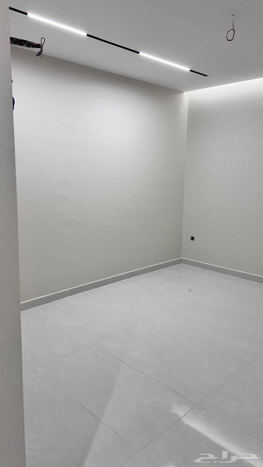 فيلا 7 غرف في الأجواد 22