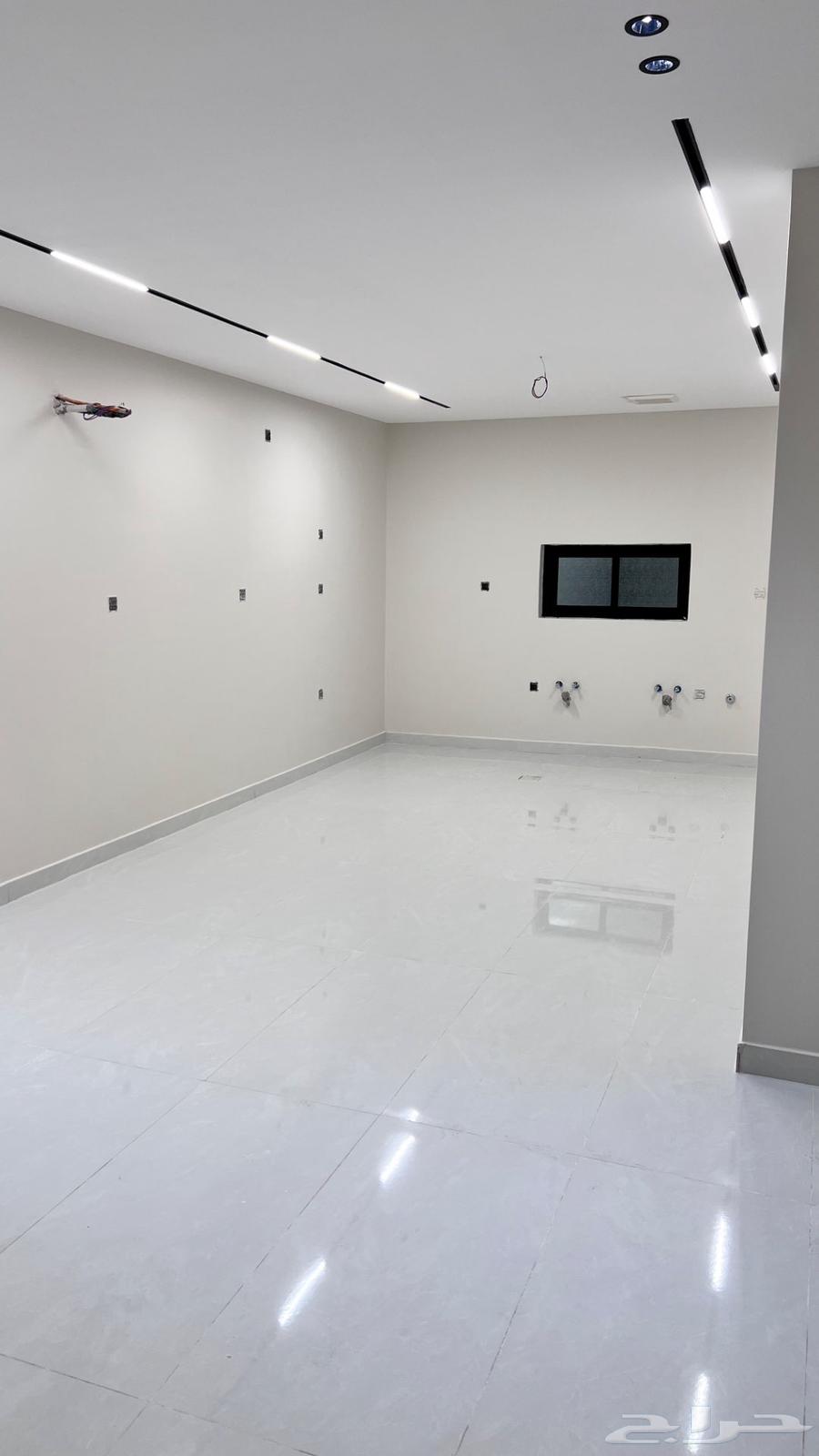 فيلا 7 غرف في الأجواد 5