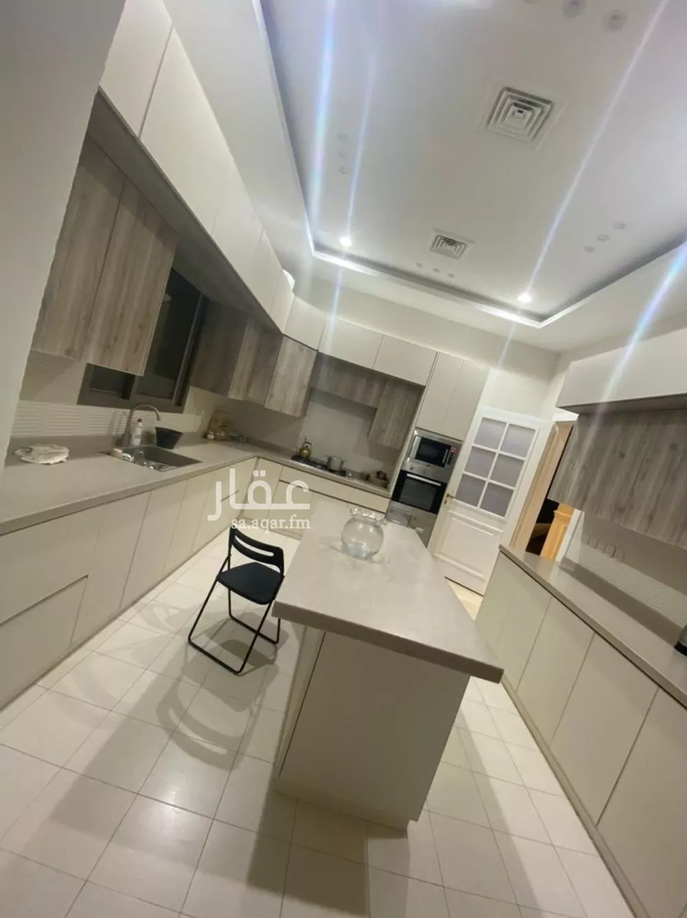 فيلا 8 غرف في المهدية 11