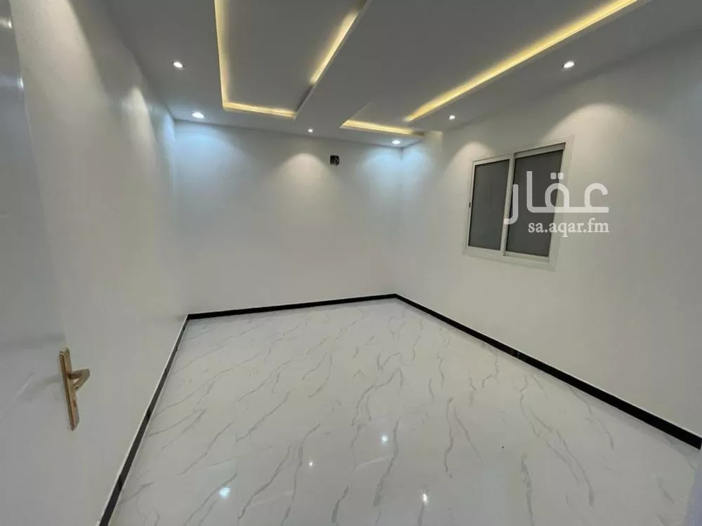 فيلا 5 غرف في بدر 19