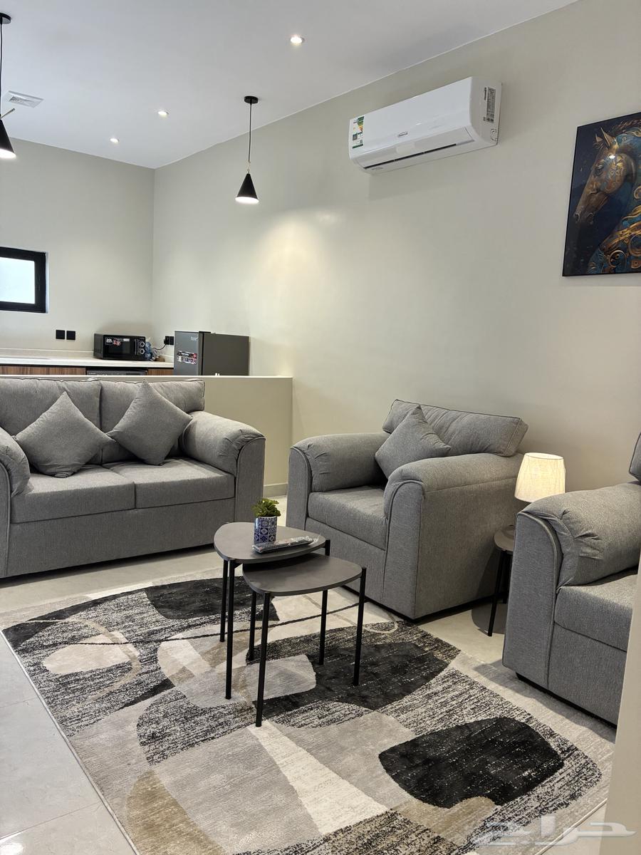 شقة 2 غرف في طيبة 8