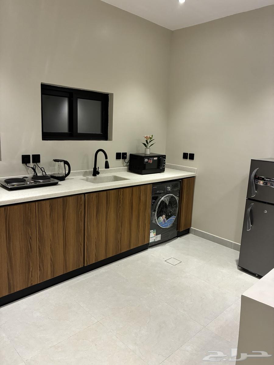 شقة 2 غرف في طيبة 9