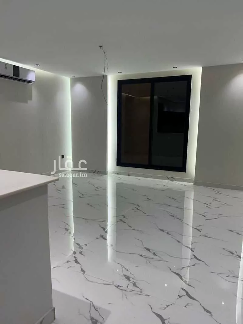 شقة 5 غرف في السيف 4