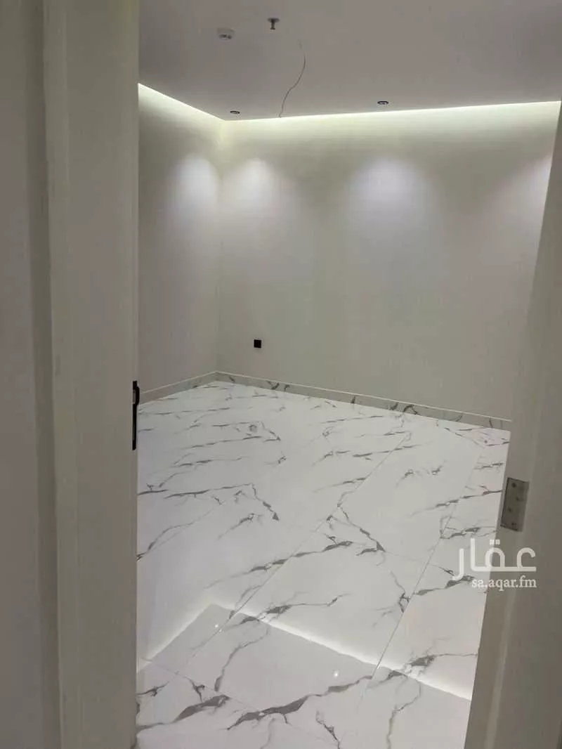 شقة 5 غرف في السيف 7