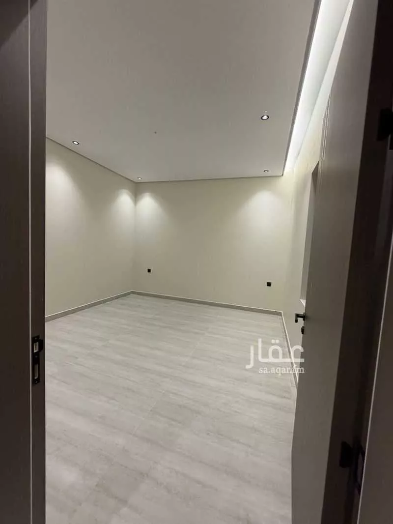 شقة 5 غرف في ضاحية الملك فهد 19