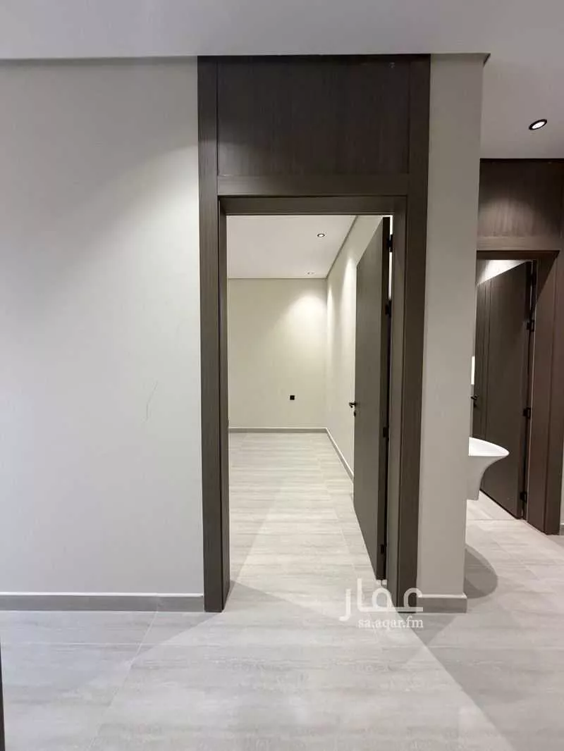 شقة 5 غرف في ضاحية الملك فهد 20