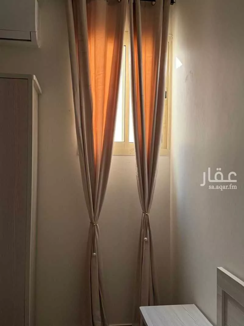 دور 1 غرف في العارض 6