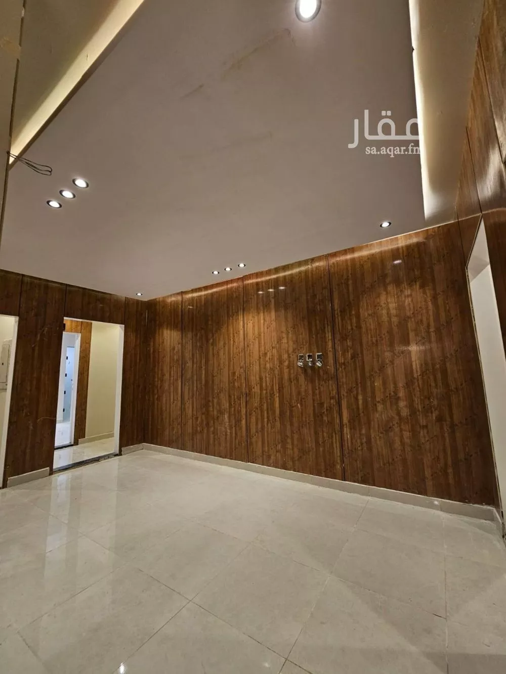 شقة 1 غرف في العقيق 11