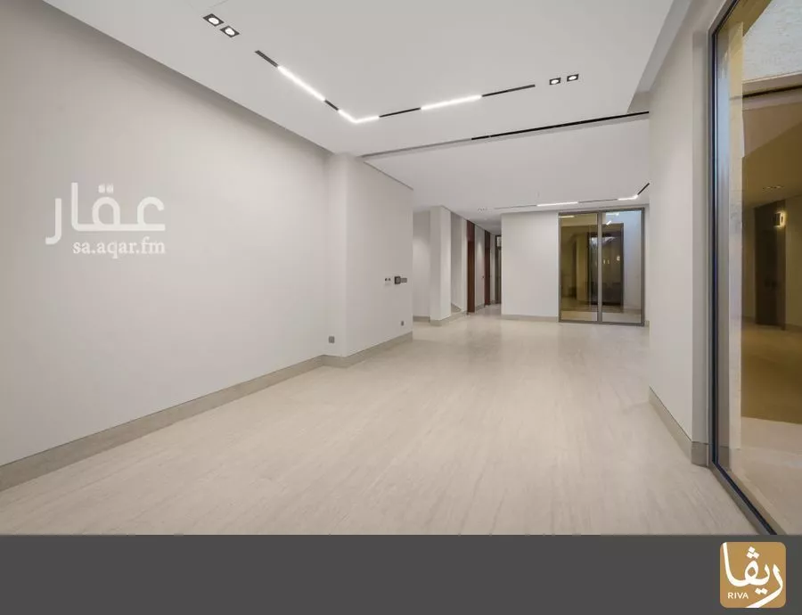 فيلا 3 غرف في العارض 6