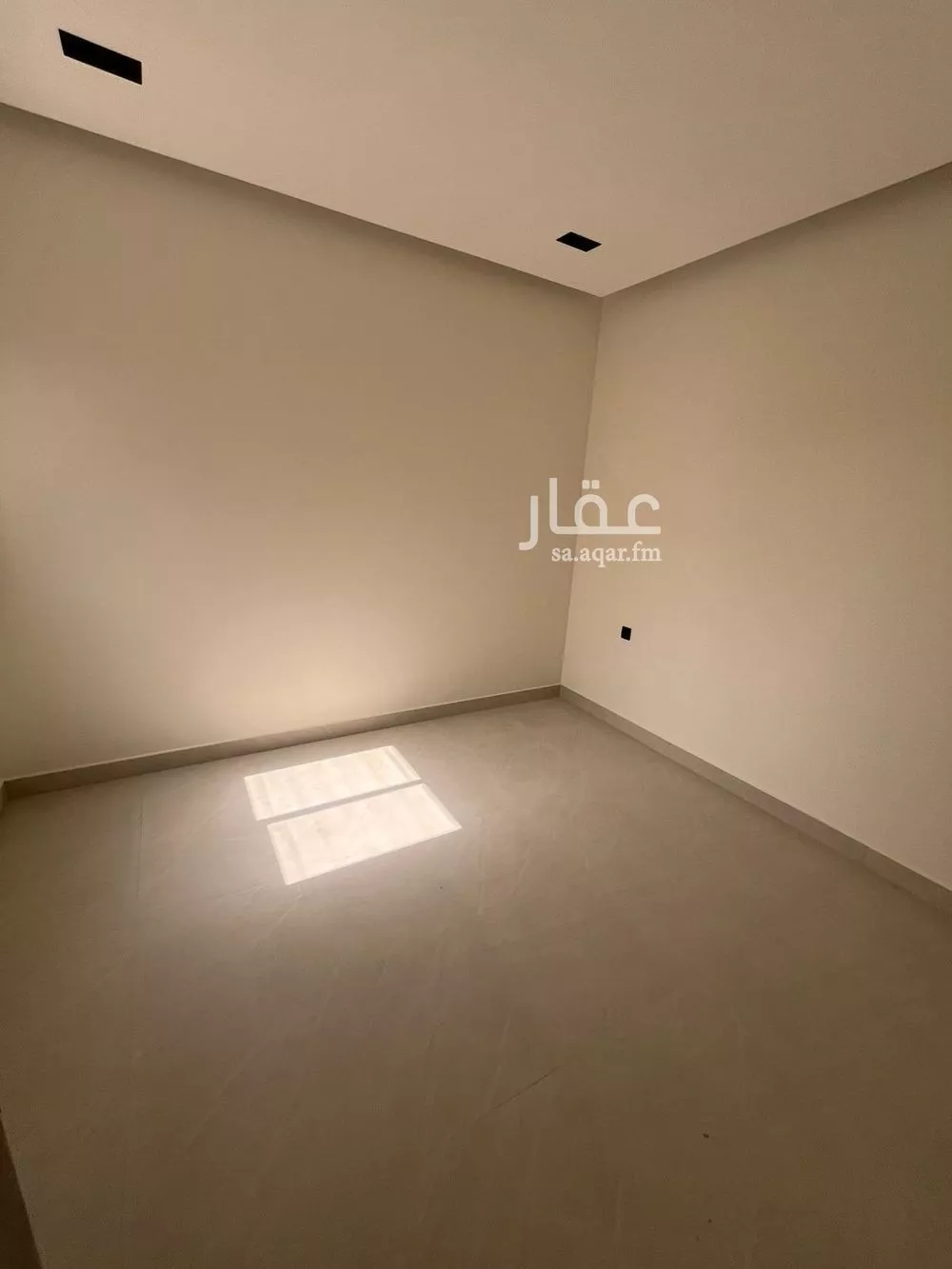 شقة 2 غرف في الخليج 8