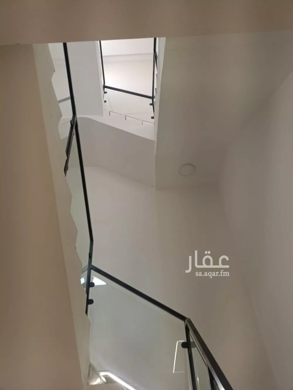 فيلا 6 غرف في الجنادرية 13